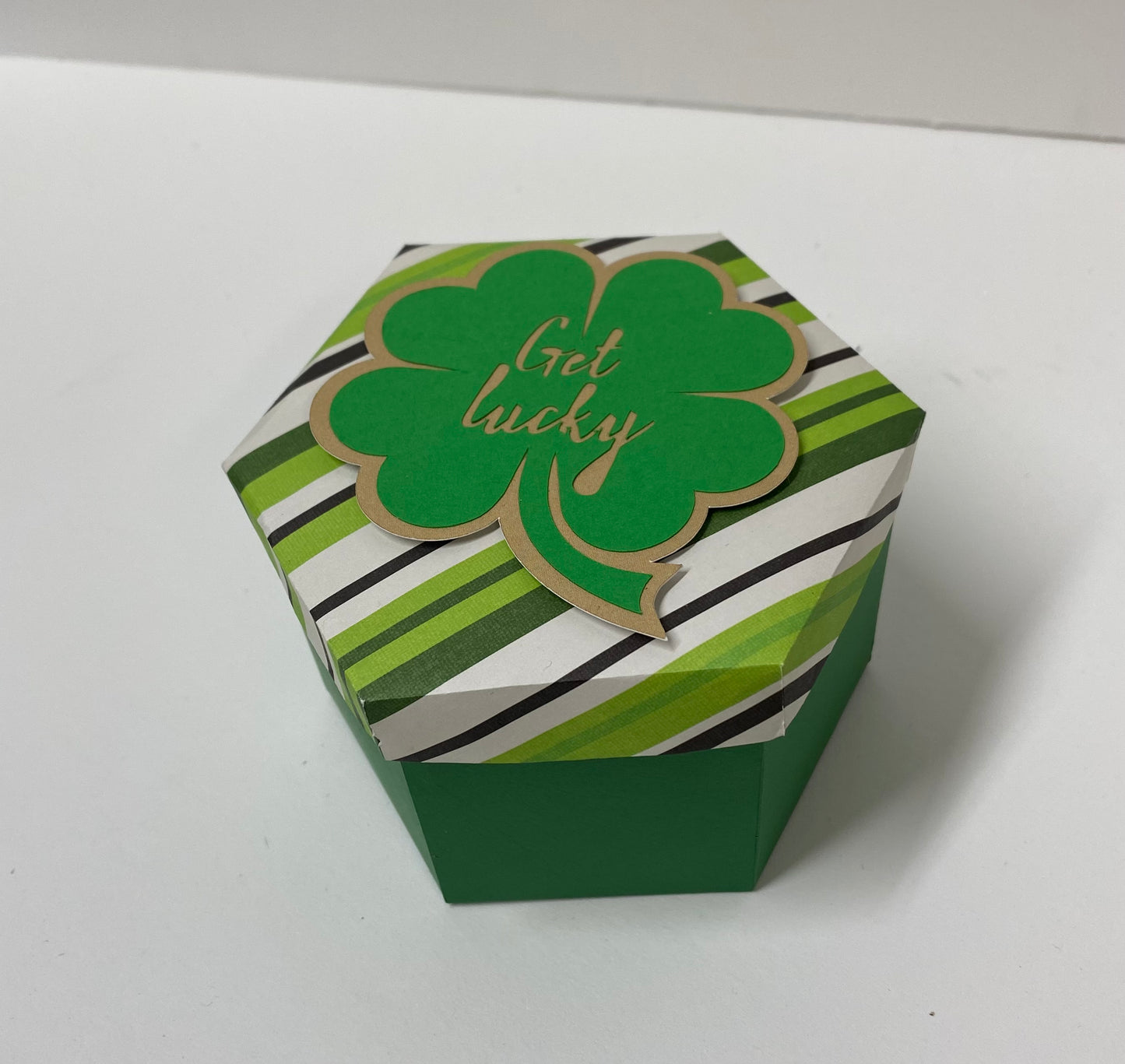 Shamrock hexagon box